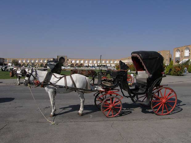 درشکه Horse-carriage