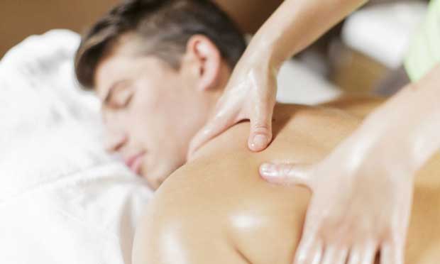 ماساژ دادن Massage