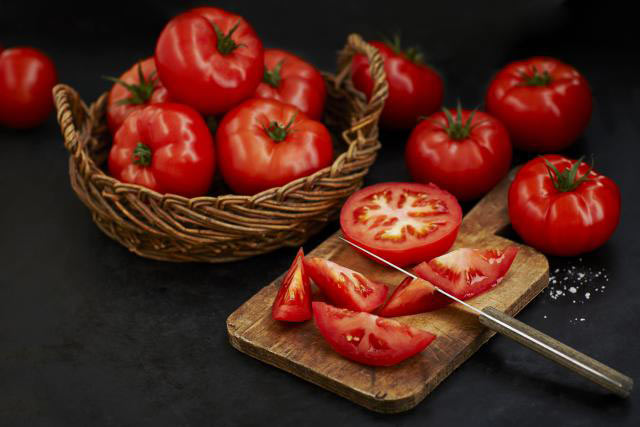 Tomatoطرز تهیه انواع غذا با گوجه فرنگی