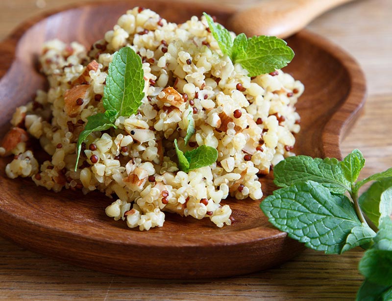 quinoa-grains-10-daily-habits-blast-belly-fat کینوا